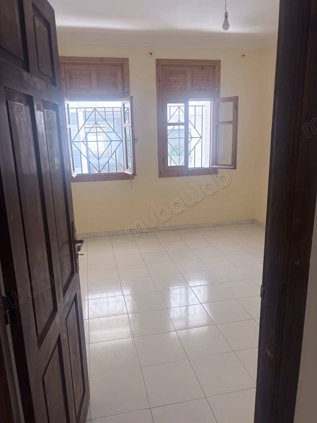 Apartment for sale in Mimosas. 3 beautiful bedrooms. Satellite dish, secure residence