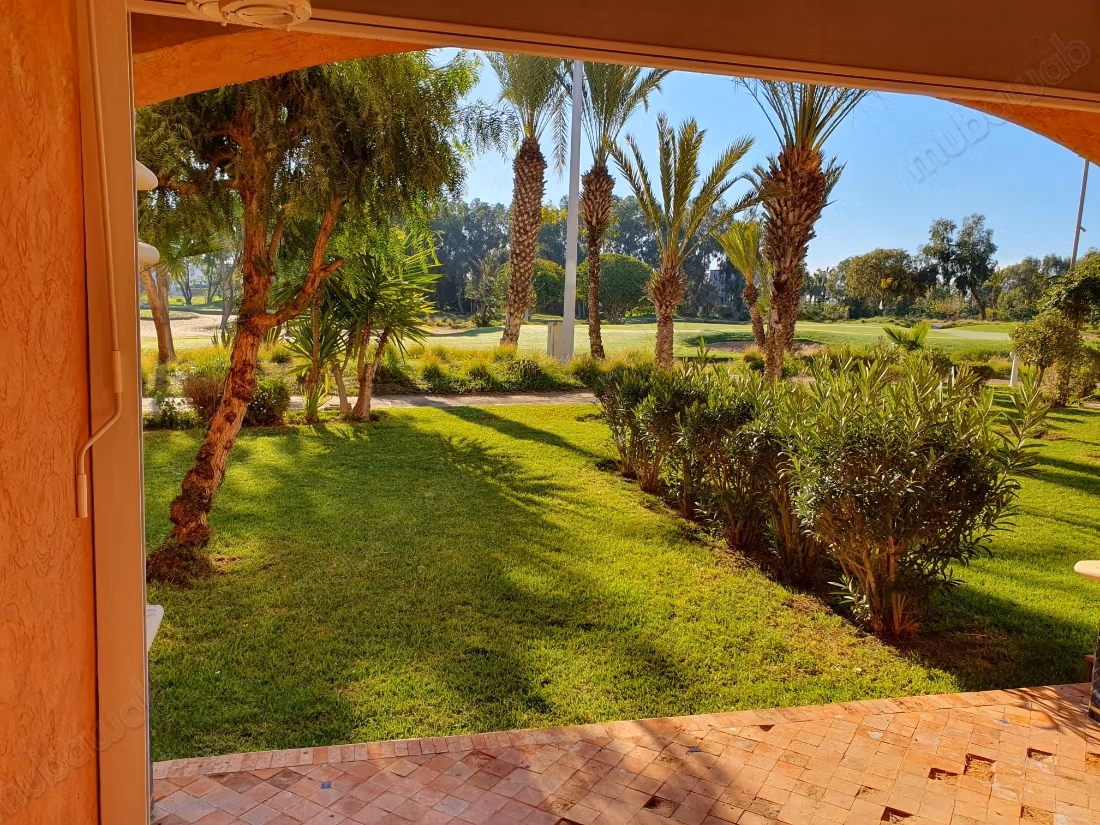Apartamento de lujo en Bouznika Bay