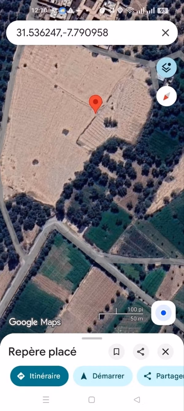 Sale of land 16,000 m² in Marrakech