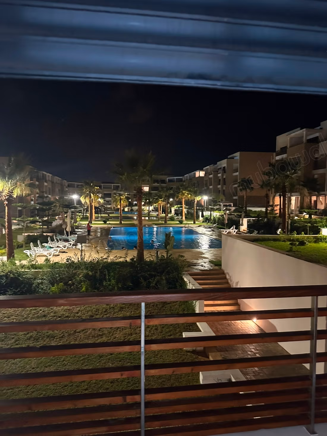 Appartement chic, vue sur 3 piscines