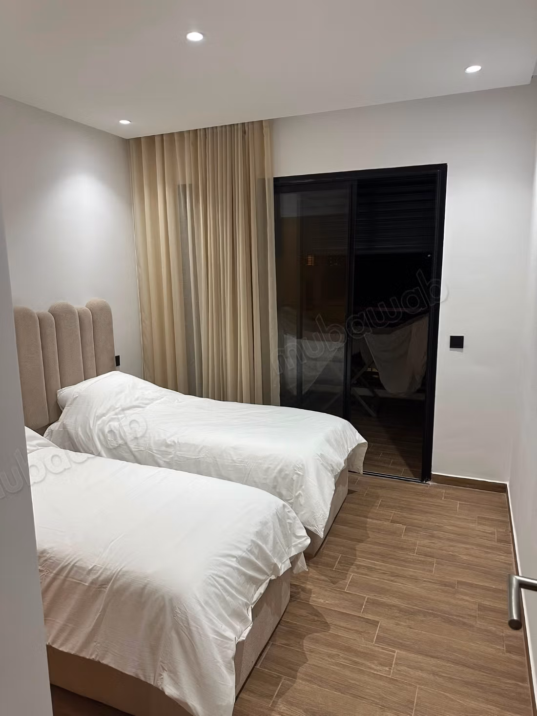Appartement chic, vue sur 3 piscines