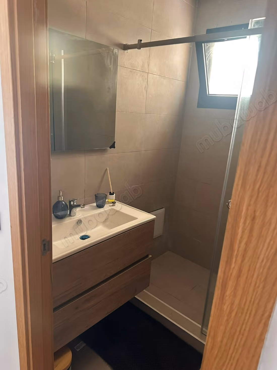 Appartement chic, vue sur 3 piscines