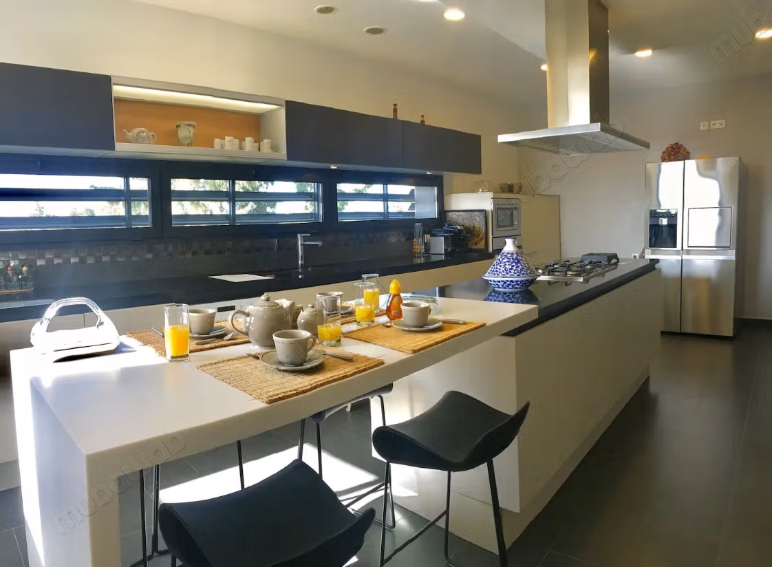 Penthouse 410 m² – Piscine & vue dégagée