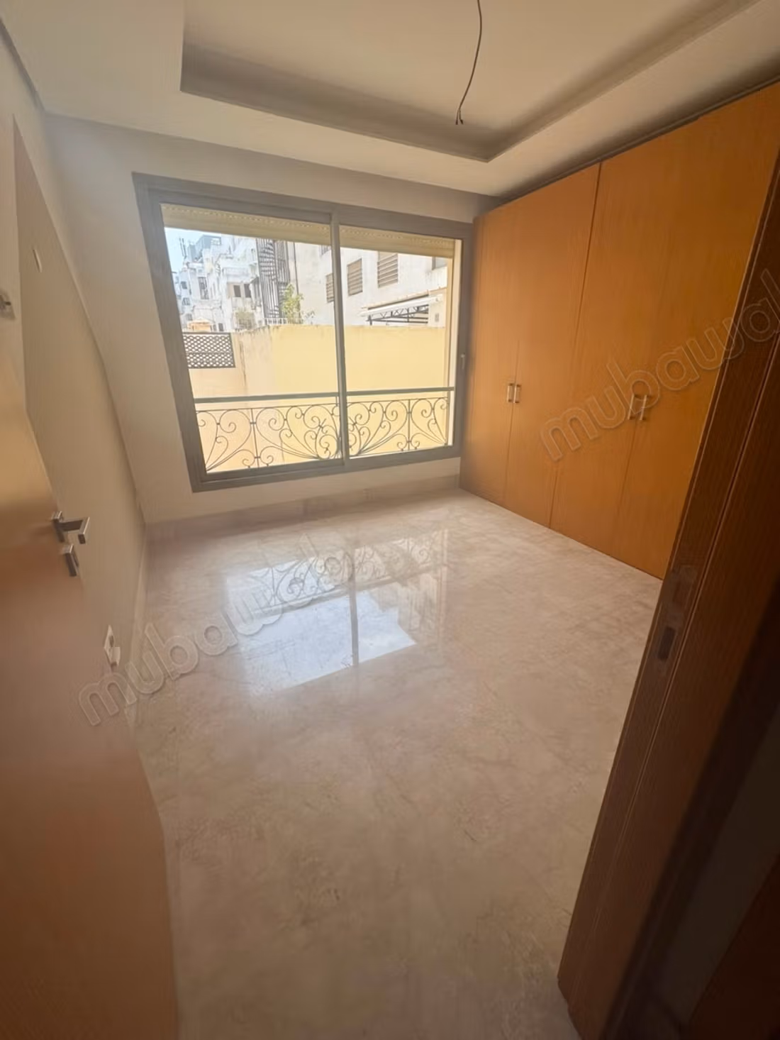 Affitta un appartamento a Racine. 2 belle camere. Residenza con custode, aria condizionata generale
