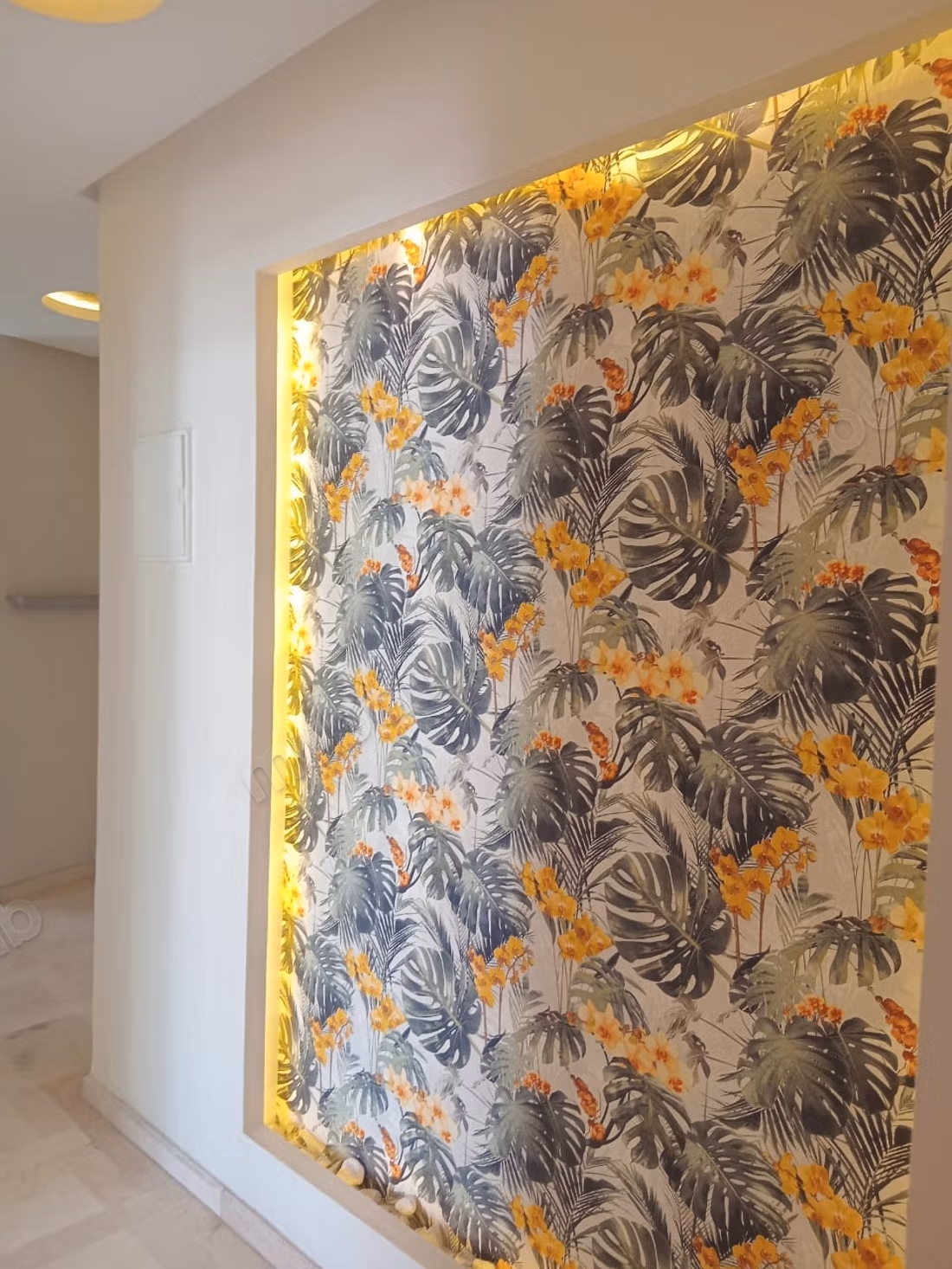 Find an apartment for rent in Racine. 
5 comfortable rooms. 
Carpark, Balcony