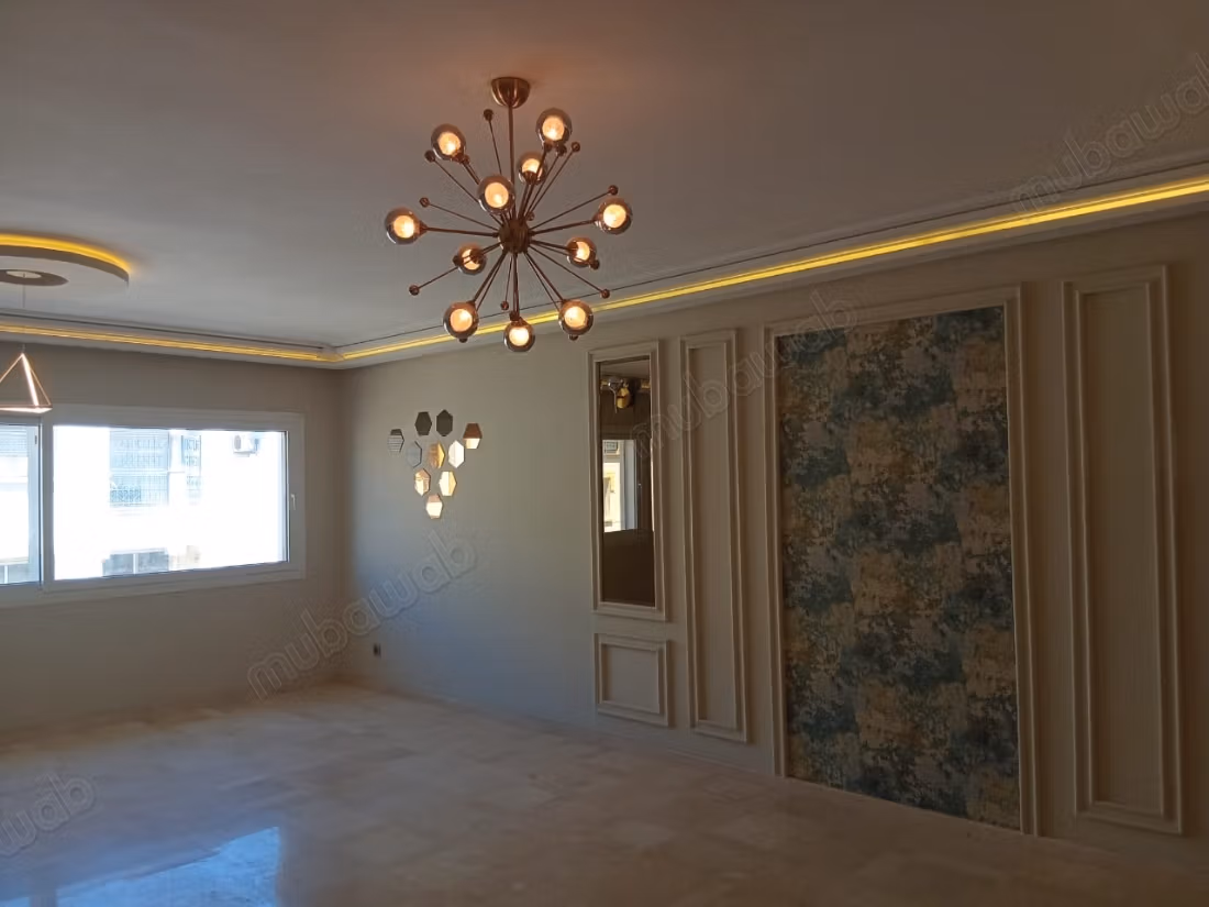 Find an apartment for rent in Racine. 
5 comfortable rooms. 
Carpark, Balcony