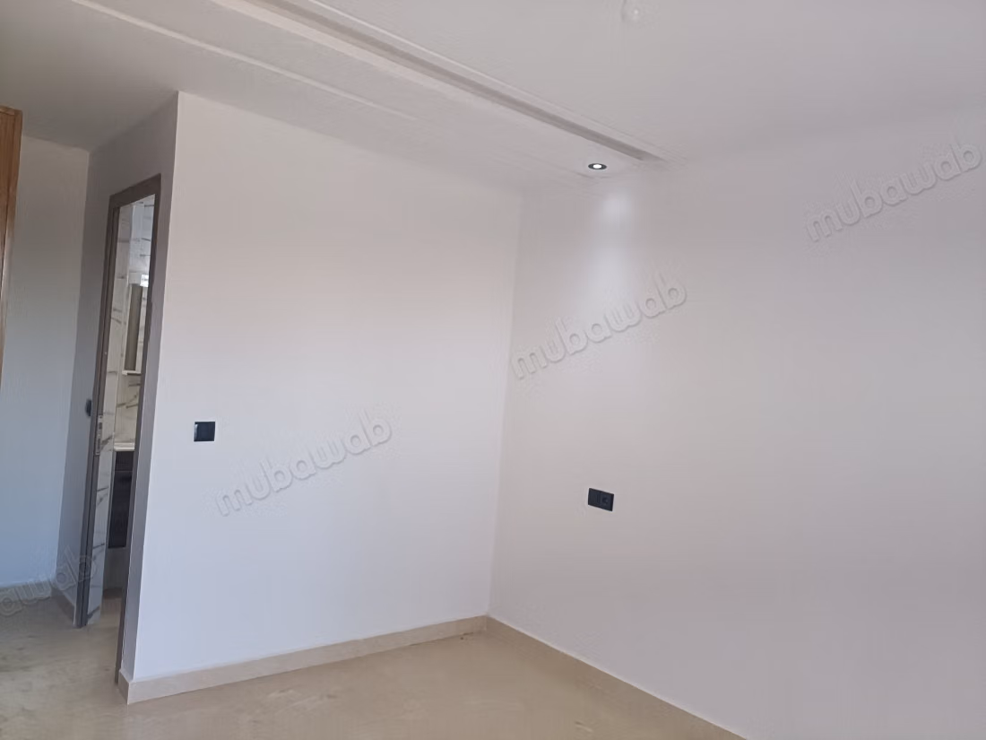 Zeer mooi 4-kamerappartement nieuw in Salé