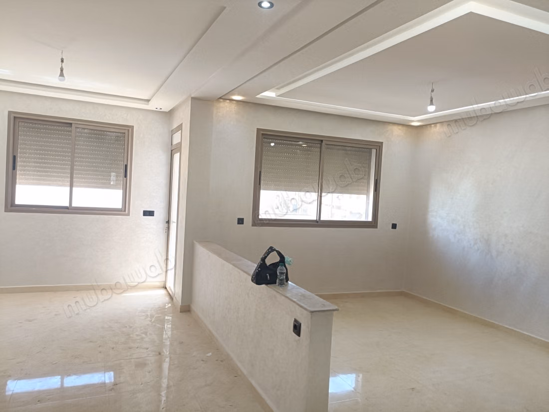 Zeer mooi 4-kamerappartement nieuw in Salé