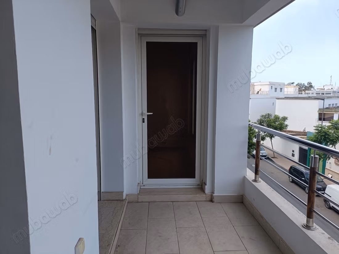 Very nice empty 4-room apartment in Agdal