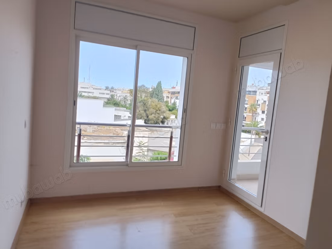 Very nice empty 4-room apartment in Agdal