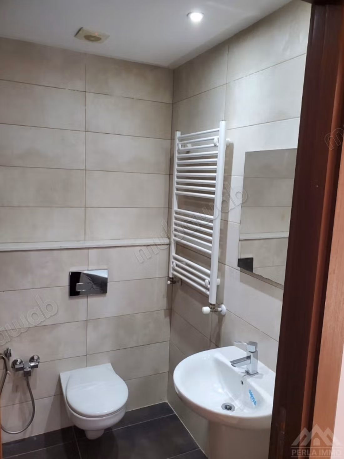 À vendre un appartement s1 à la soukra