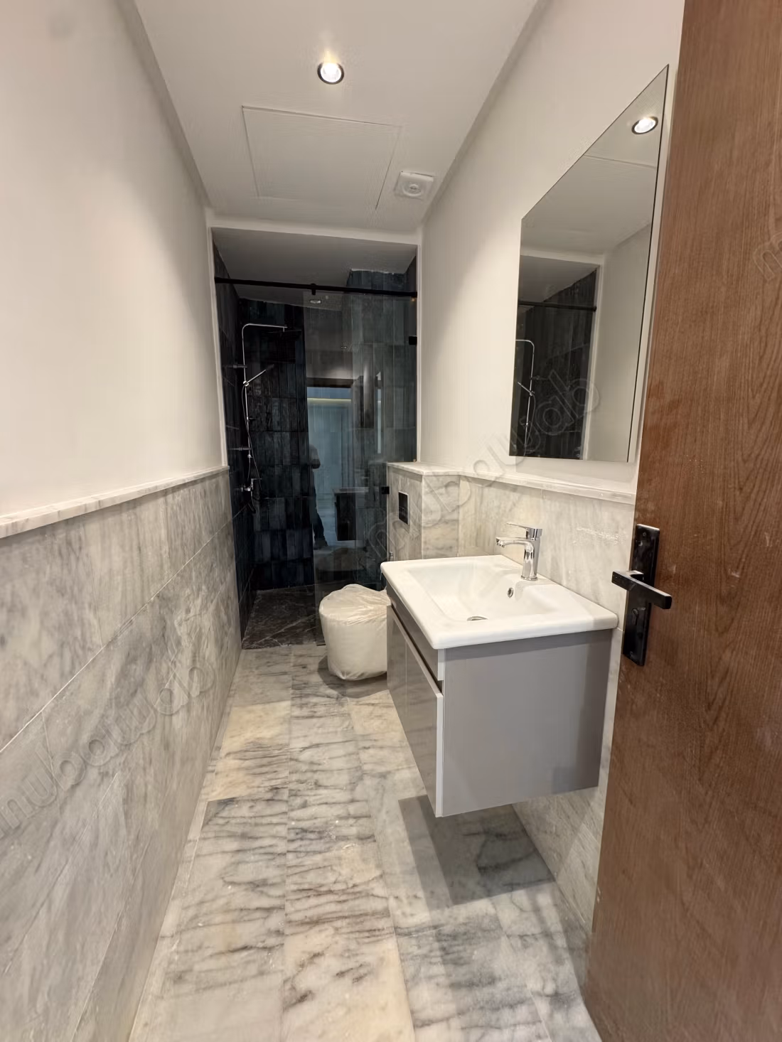 Studio in vendita a Beausejour accanto a CFC
