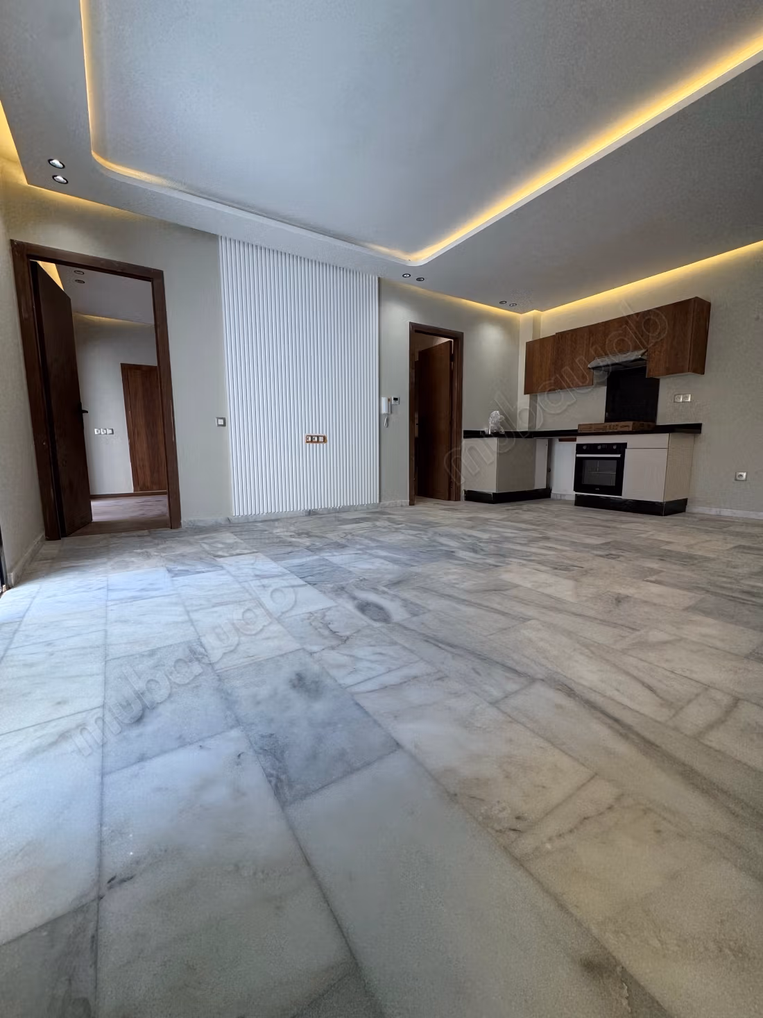 Studio in vendita a Beausejour accanto a CFC