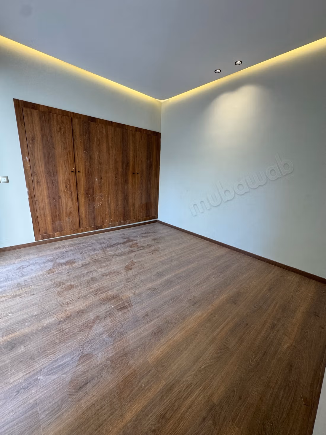 Studio in vendita a Beausejour accanto a CFC