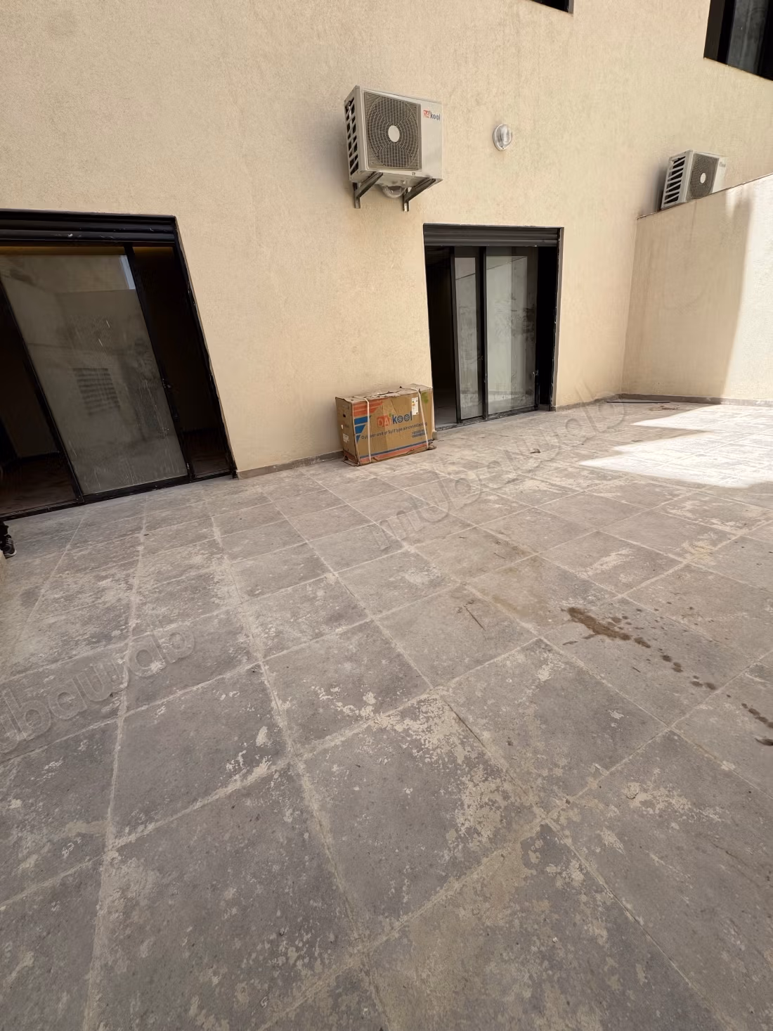 Studio in vendita a Beausejour accanto a CFC