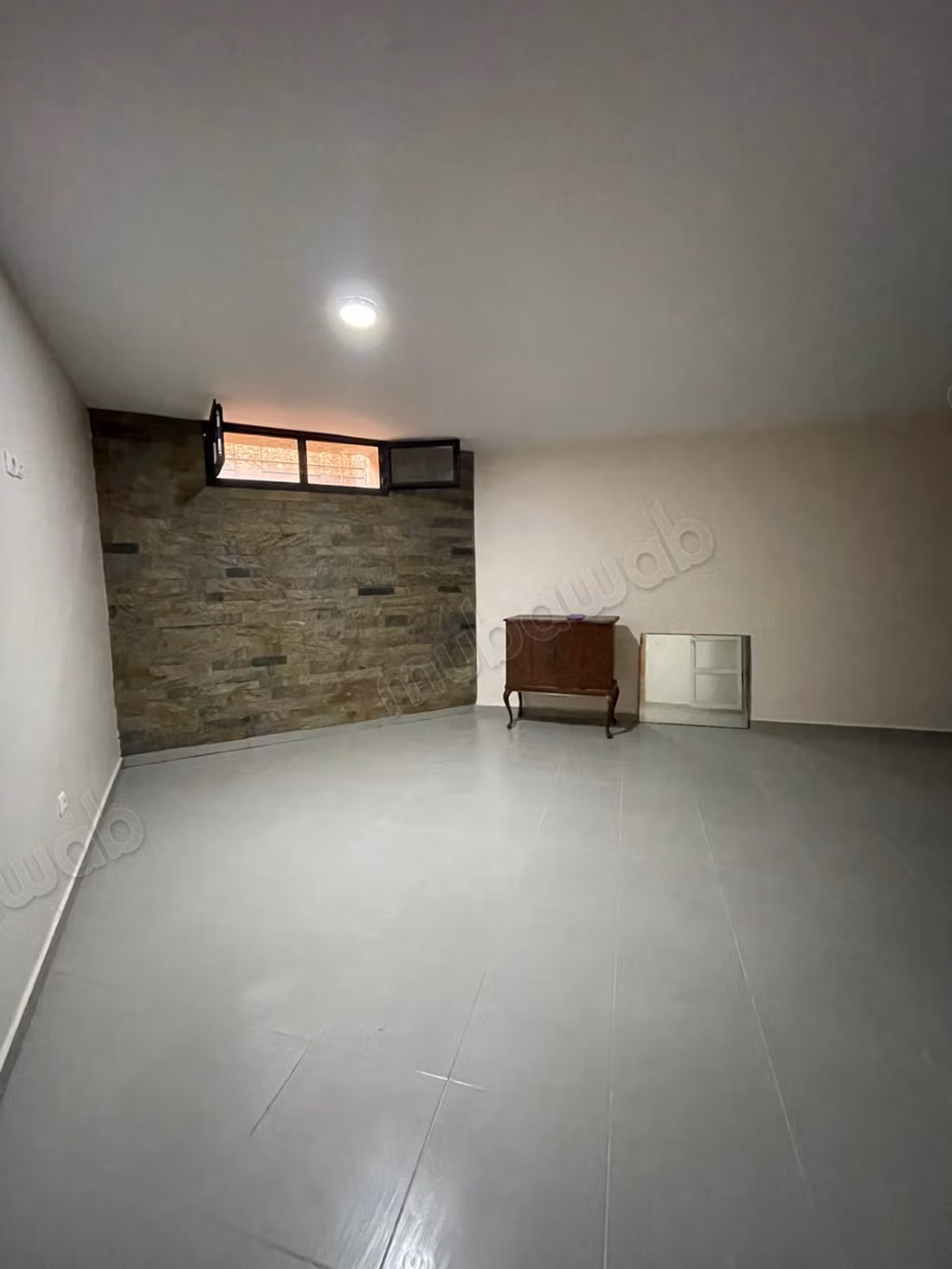 Studio for sale in Beausejour next to CFC