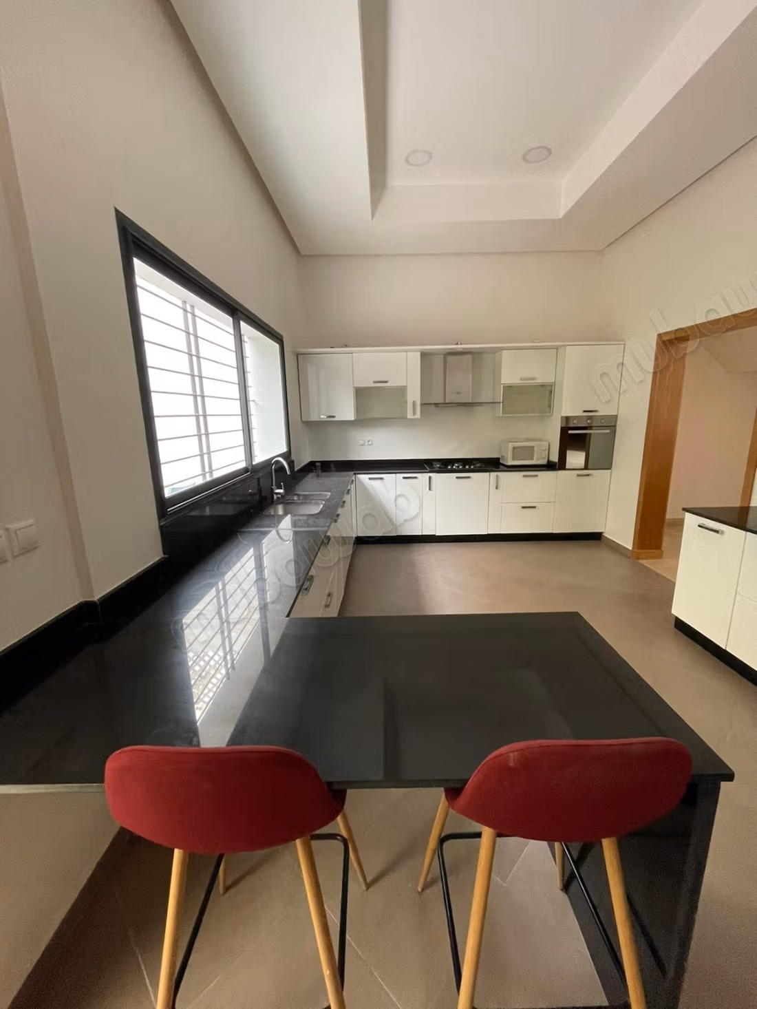 Studio for sale in Beausejour next to CFC