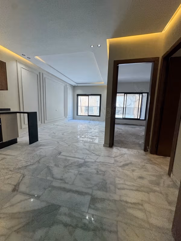 Studio in vendita a Beausejour accanto a CFC
