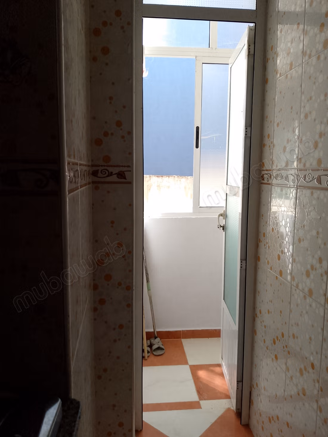 Mooie appartement te koop. 4 kamers. Parabool