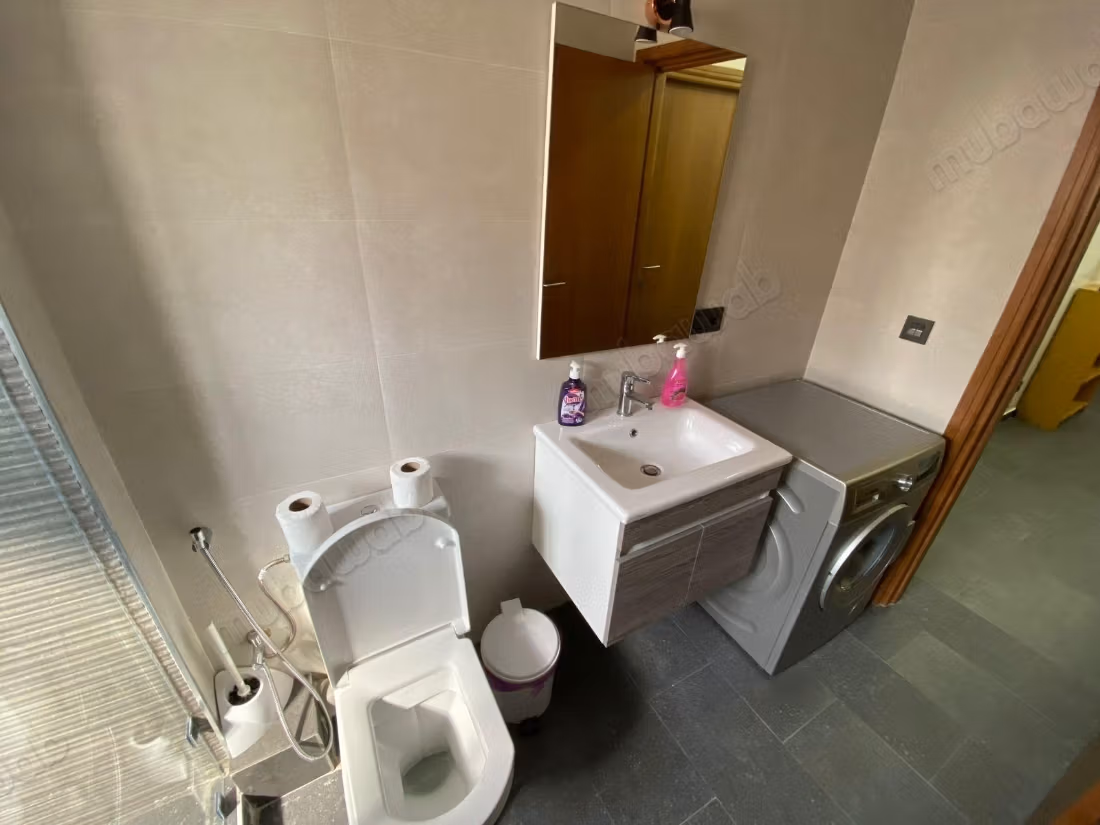 Een gemeubileerd appartement aan de Agdal avenue van Frankrijk