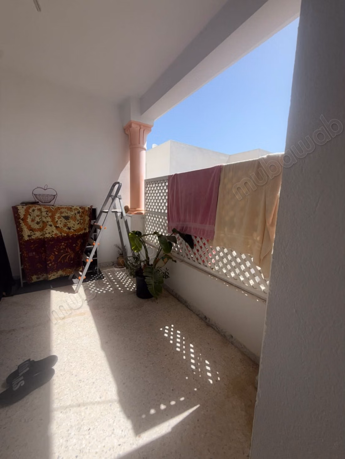 For sale an S2 apartment in Cité Enasser 2