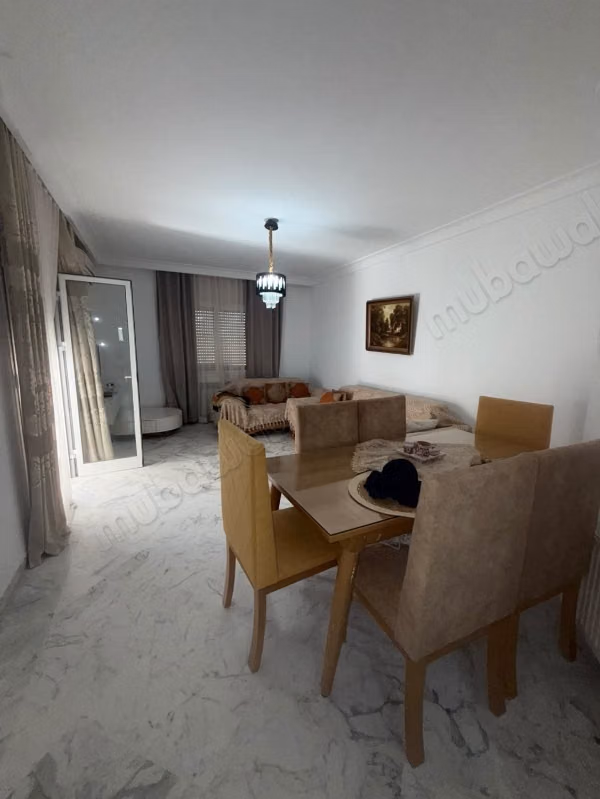 In vendita un appartamento S2 a Cité Enasser 2