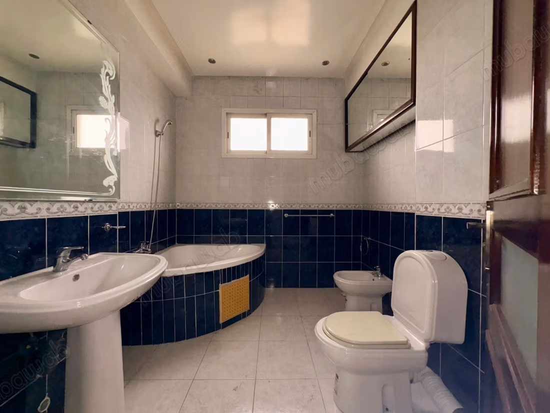 2-slaapkamer appartement te huur per dag in 2 maart