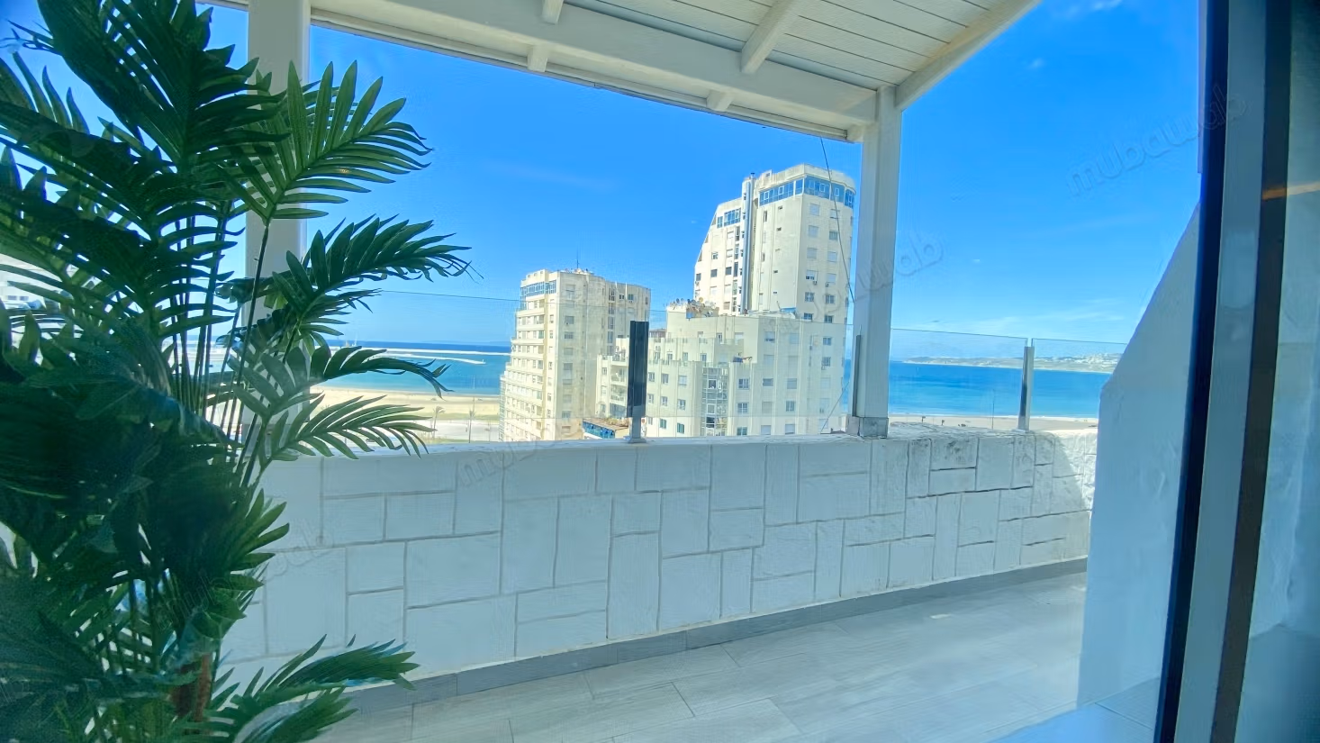 Sky Quarter 17 / Stadcentrum / Corniche - Tanger