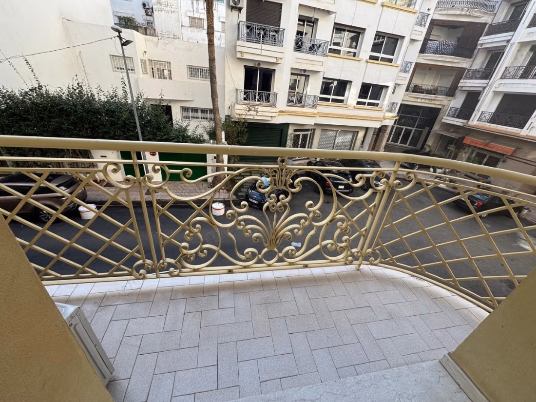 Urgent Vente immediate Appartement Triangle d or