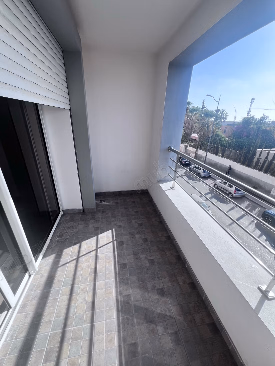 Appartement à louer dans la Zone Industrielle d'Agadir. 2 belles chambres. Résidence avec gardien, grande piscine