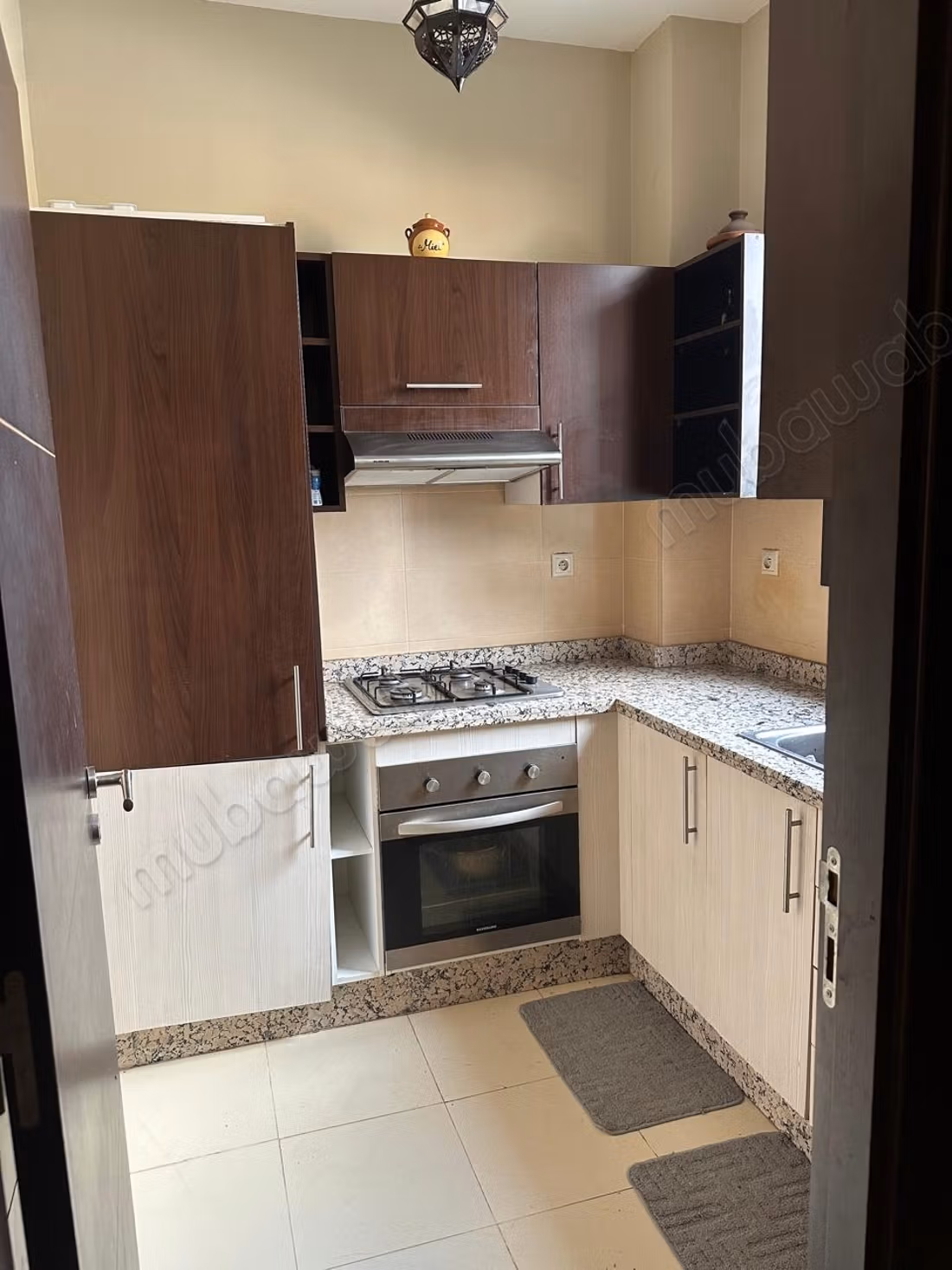 Appartement en vente à Route de l'Ourika. 
3 pièces. 
Cheminée et climatisation