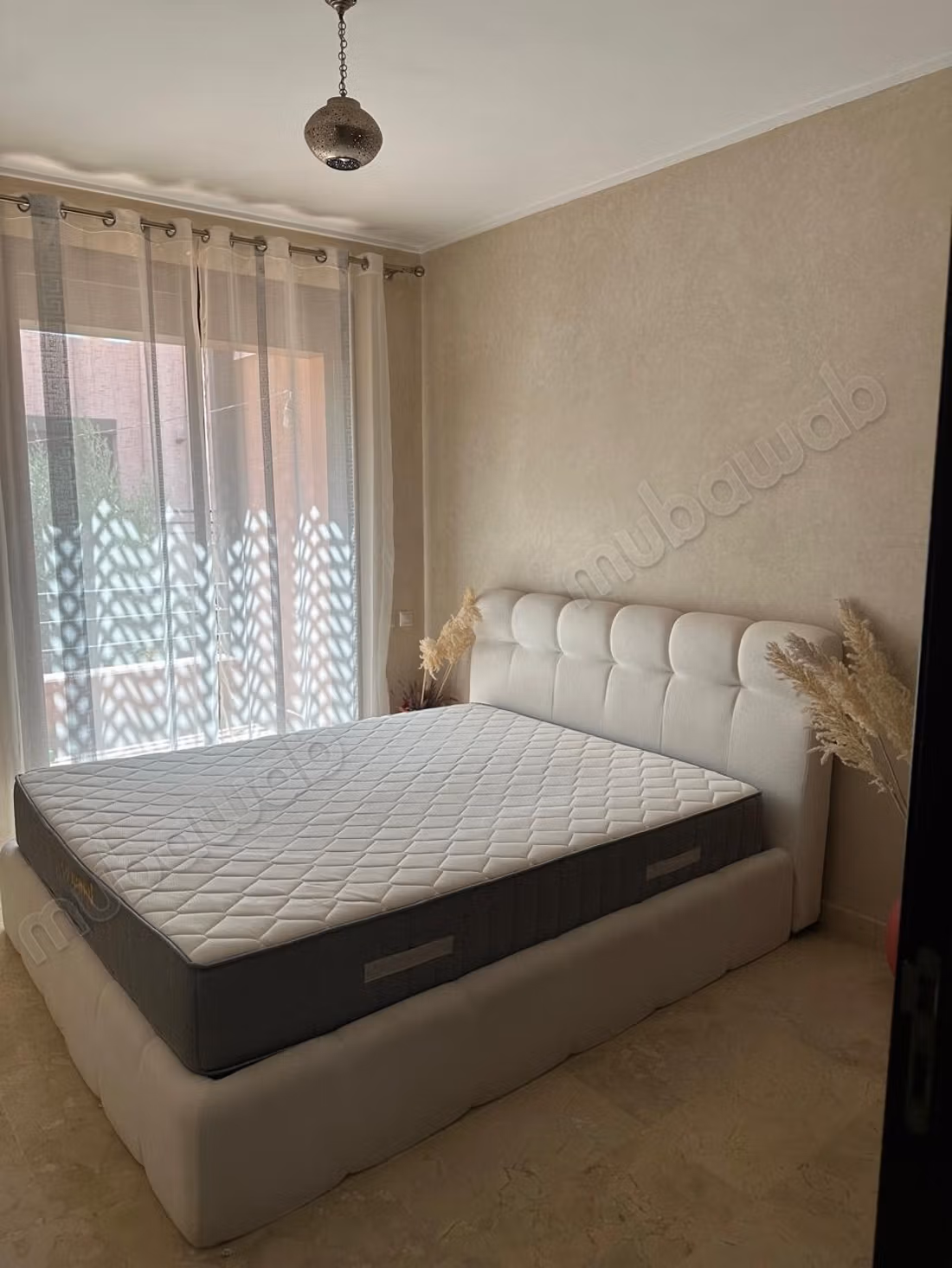 Appartement en vente à Route de l'Ourika. 
3 pièces. 
Cheminée et climatisation