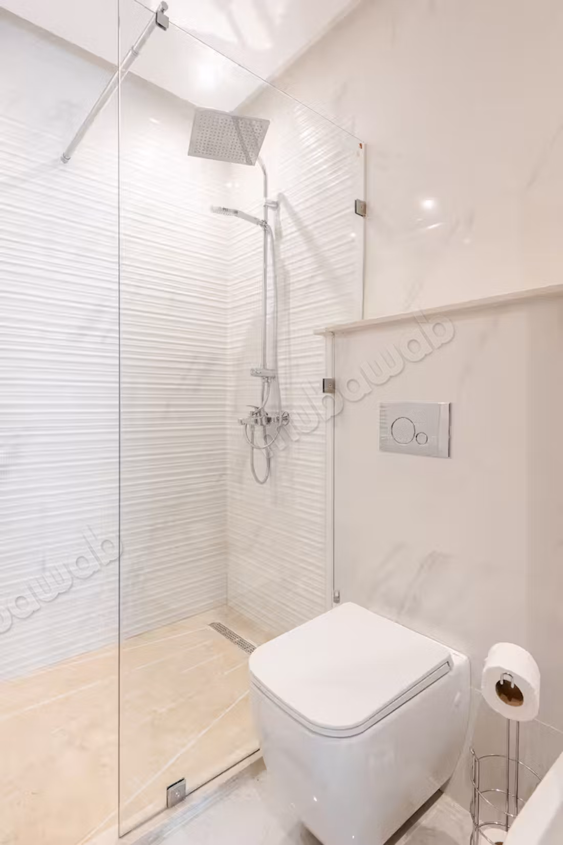 New high-end apartment with air conditioning, private parking