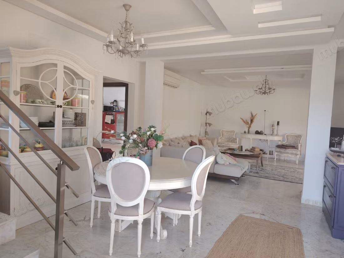 Triplex piscina Gammarth Foresta città El Khalil