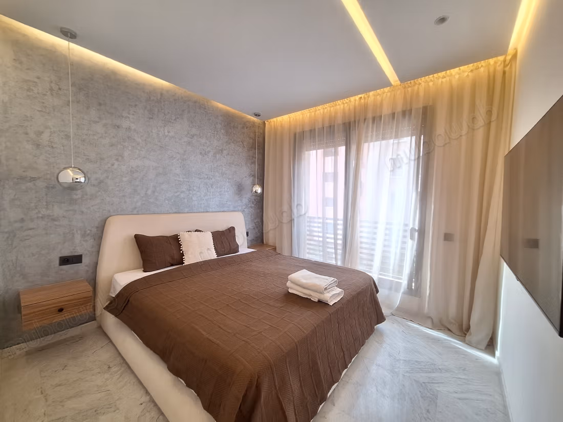 Bellissimo appartamento in affitto a Guéliz. Superficie totale 80 m². Arredato