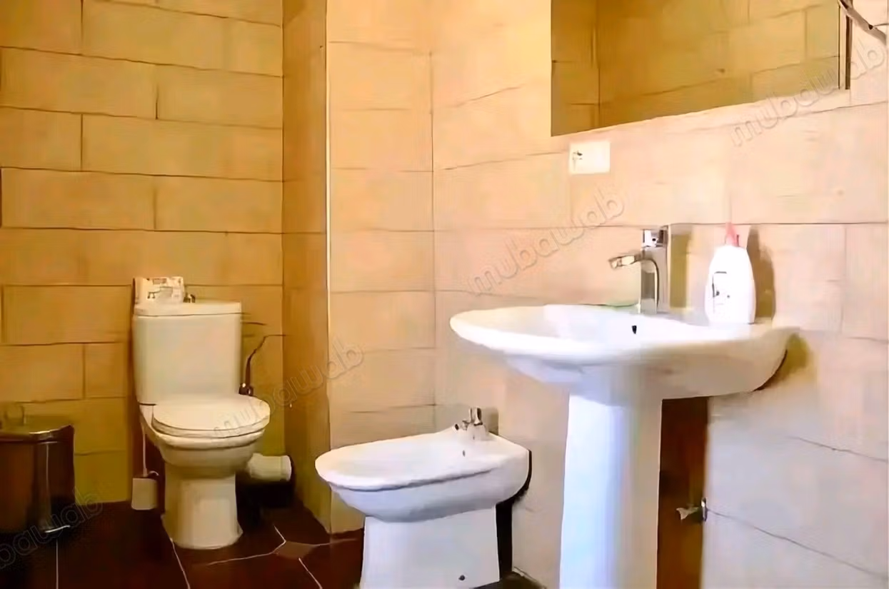 Apartments for rent in Asilah. 2 comfortable rooms. Sturdy door and double glazing system
