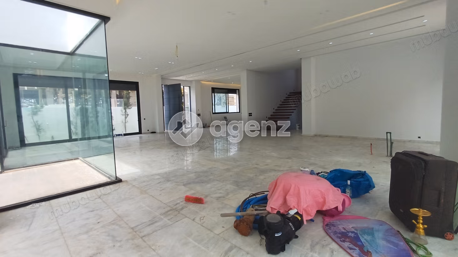 Villa à vendre 690 m², 7 chambres Route d'Azzemmour Dar Bouazza