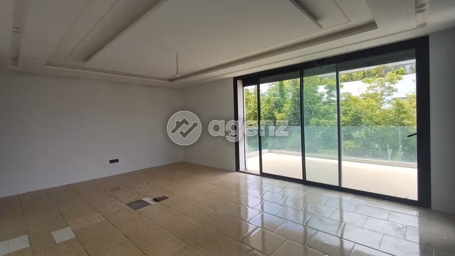 Villa à vendre 690 m², 7 chambres Route d'Azzemmour Dar Bouazza