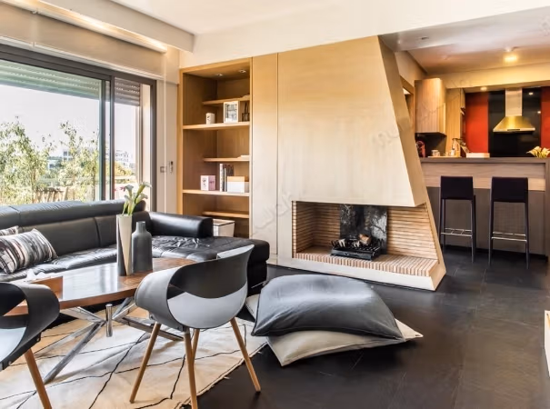 Apartment for rent in Ferme Bretonne Hay Arraha. Area of 105 m². Furnished