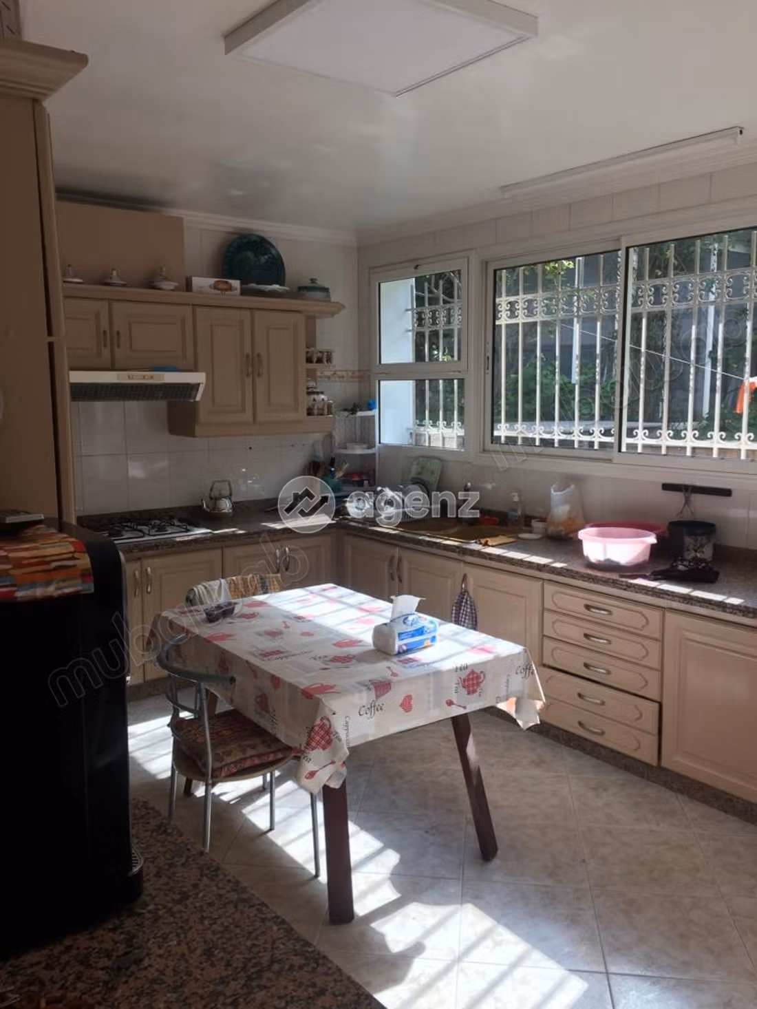 Villa à vendre 375 m², 5 chambres Laymoune Casablanca