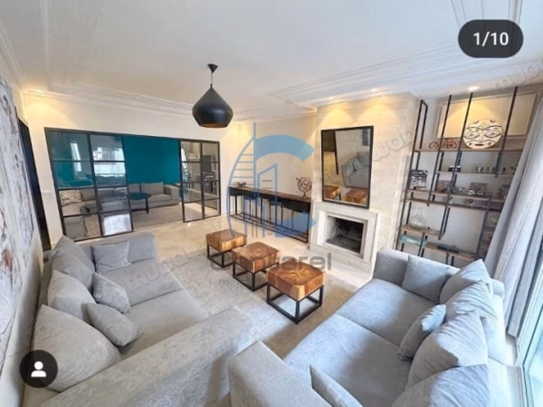 Semi-gemeubileerd appartement te koop in Racine