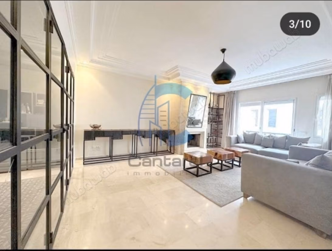 Semi-gemeubileerd appartement te koop in Racine
