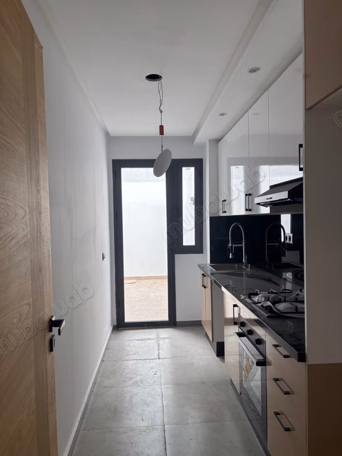 Superb apartment for sale in Les Hôpitaux. Total area 62 m². Terrace and elevator