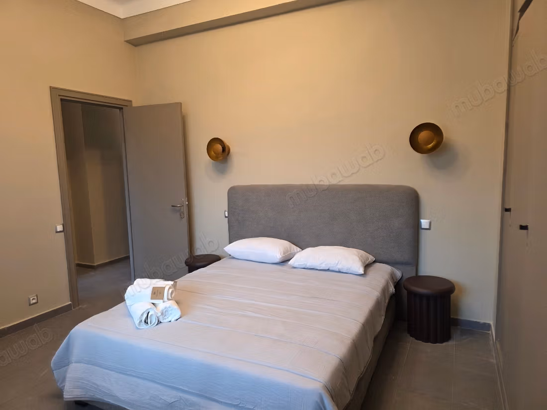 Gerenoveerd gemeubileerd appartement dicht bij Paul