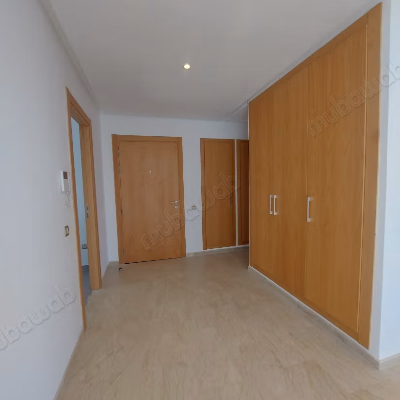For rent – Superb new apartment with sea view