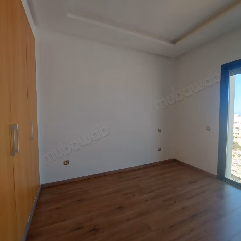 For rent – Superb new apartment with sea view