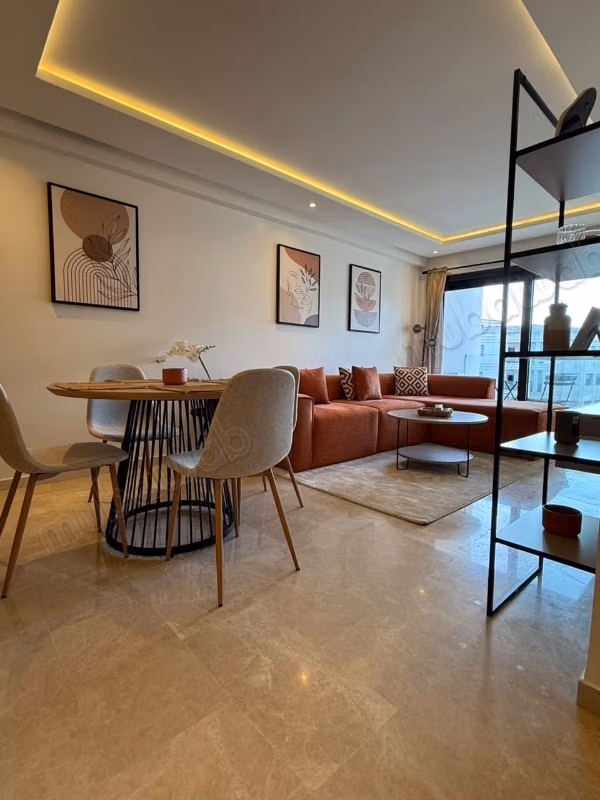 Splendido appartamento nuovo e arredato in affitto per brevi soggiorni – Hay Riad, Avenue Annakhil