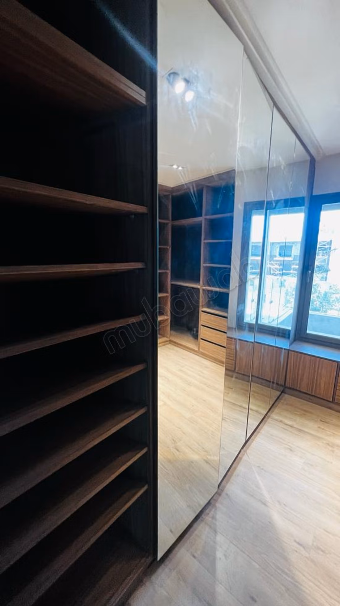 Eccellente Villa Premium IN AFFITTO – HAY RIAD