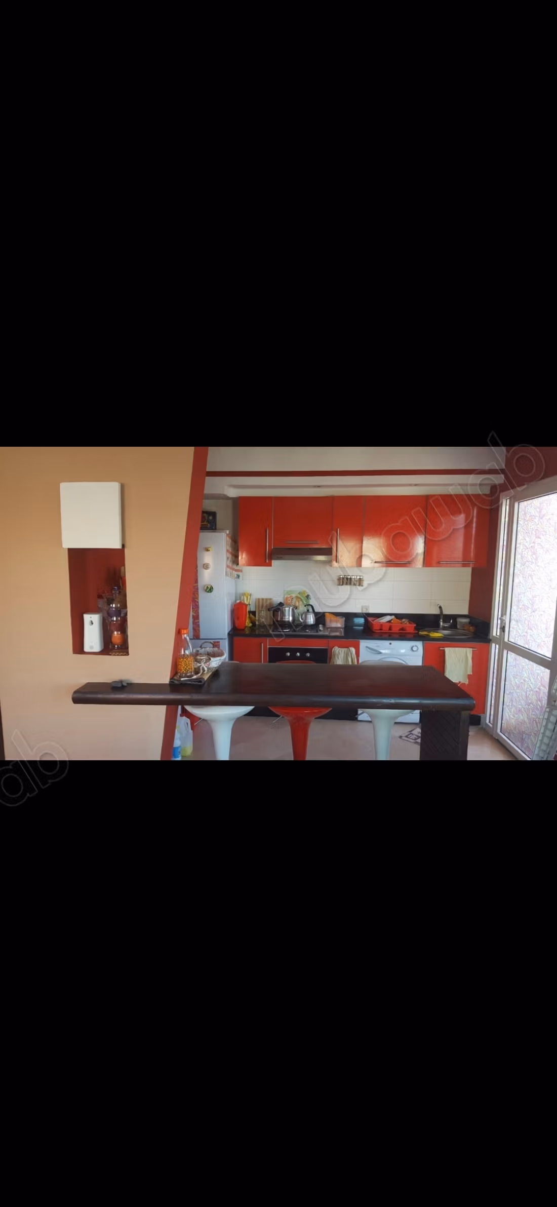 Grand appartement meublé pieds dans l'eau