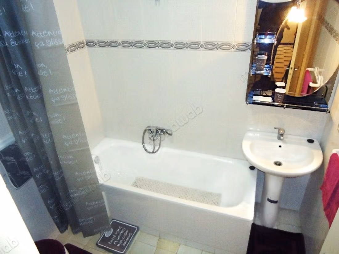 Superb holiday apartment on the corniche